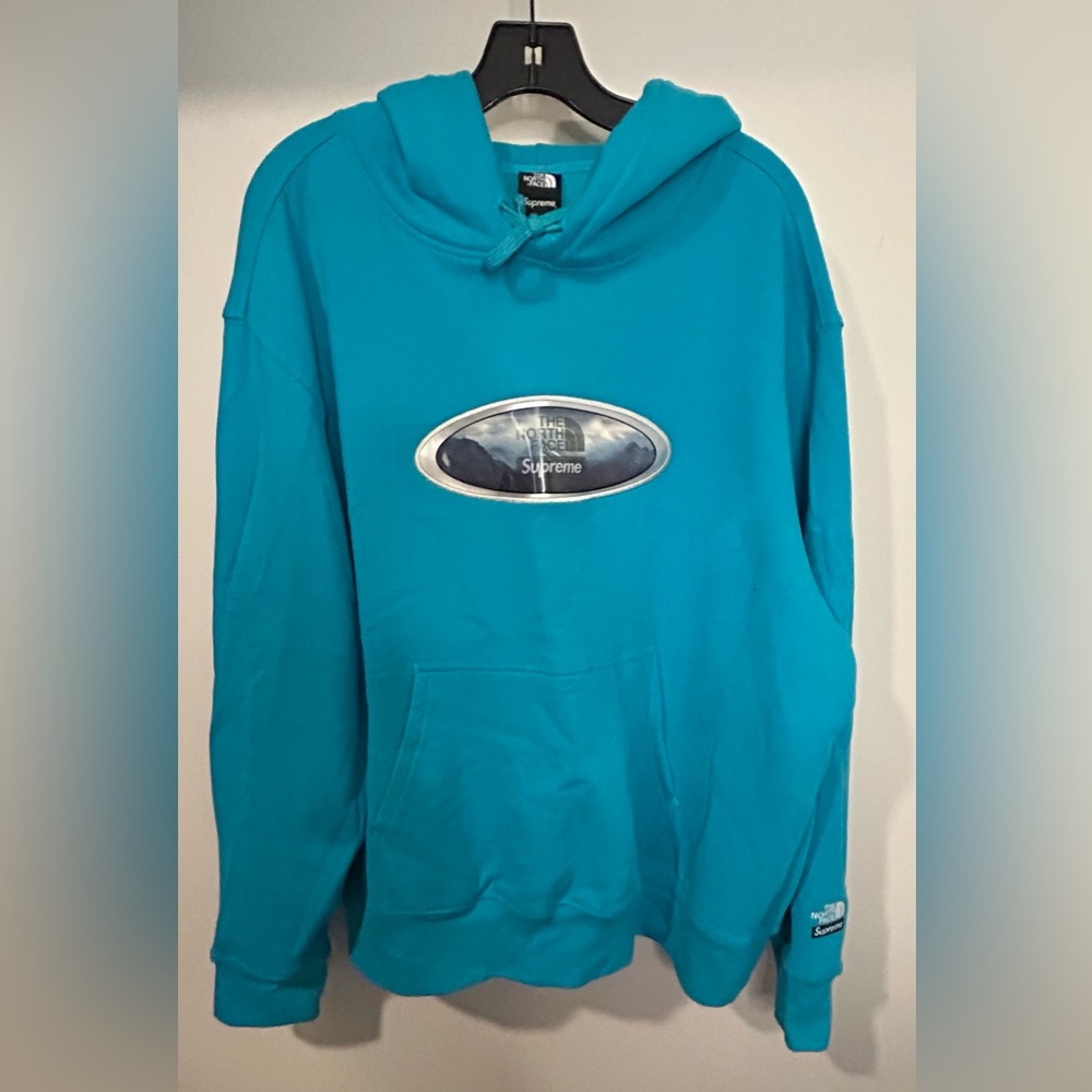Supreme x The North Face Lenticular Mountains Hooded Sweatshirt in Teal